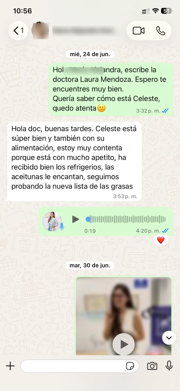Seguimiento: la doctora pregunta cómo va la niña